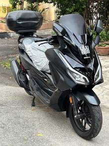 Honda Forza 250