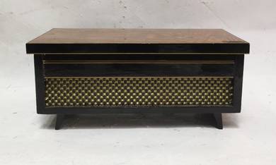 Vintage Wooden Stereo/Radio Pattern Musical Jewelr