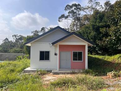 Bungalow House For Sale in Raub,PHG