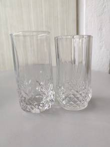 A Pair of Crystal Clear Glass - Geometric/Diamond