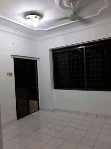 Apartment For Rent in The Astaria