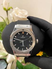 Hublot Classic Fusion Black Dial 42mm Automatic