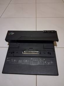 IBM Docking Station for IBM Laptop T42/T43