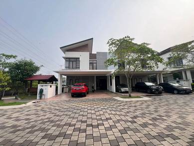 Semi-Detached House For Sale in Seri Kembangan,SGR