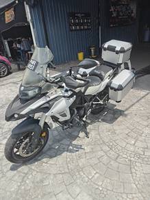 Benelli TRK 502 LE