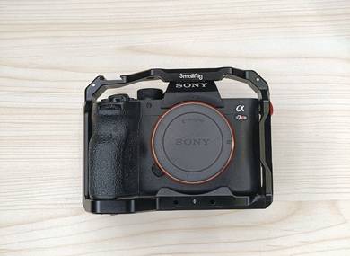 Sony A7R4 in good condition 