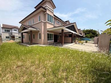 Semi-Detached House For Sale in Batu Pahat,JHR