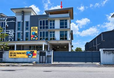 Warehouse / Factory For Auction in Semenyih,SGR