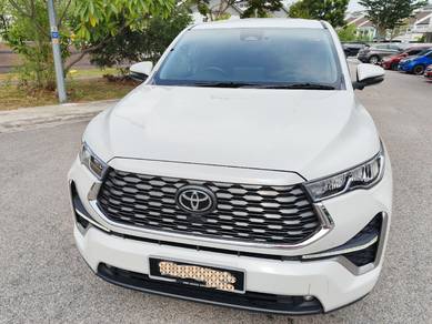 Toyota Innova ZENIX V in Shah Alam, SGR