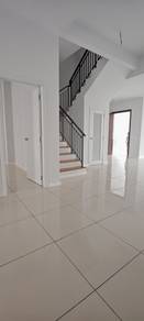 Terraced House For Sale in Rawang,SGR