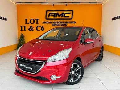 Peugeot 208 VTi ALLURE in Sungai Besi, KUL