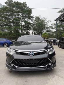 Toyota Camry HYBRID LUXURY in Johor Bahru, JHR