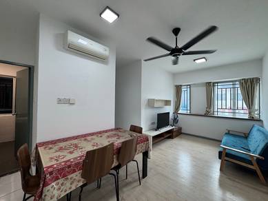 Condominium For Sale in University Utama Condominium