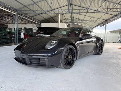 2022 Porsche 911 Carrera CARRERA 4