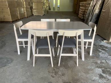 Meja Makan Muji Style 