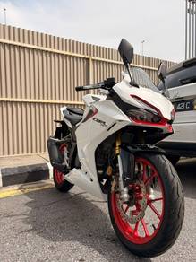 Honda CBR150R