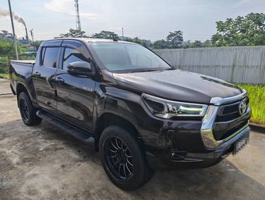 Toyota Hilux DOUBLE CAB 2.4V (AT) 4X4 in Pasir Gudang, JHR