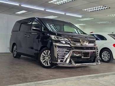 Toyota Vellfire Z in Kajang, SGR