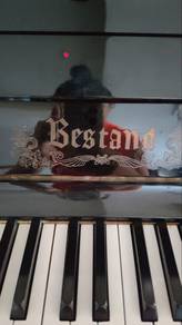 Bestano Piano 2nd hand