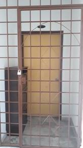 Apartment For Sale in Goodyear Court 7