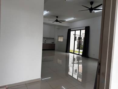 Semi-Detached House For Rent in Semenyih,SGR
