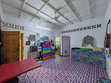 Flat For Sale in Jalan San Peng