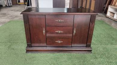 YE56AA Almari Rendah Kayu Solid Wood Low Cabinet