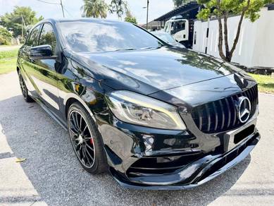 2015 Mercedes Benz A180 180
