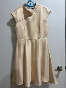 Light Gold Color Cheongsam (Modern)