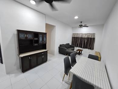Apartment For Rent in Residensi Acacia
