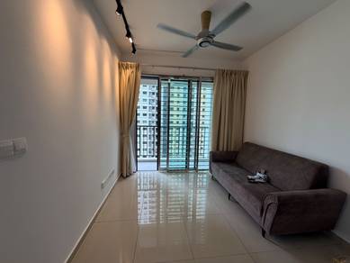 Condominium For Rent in Ideal Venice Residency