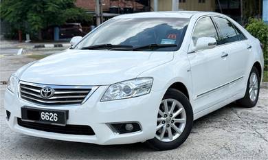 Toyota Camry G in KLCC, KUL
