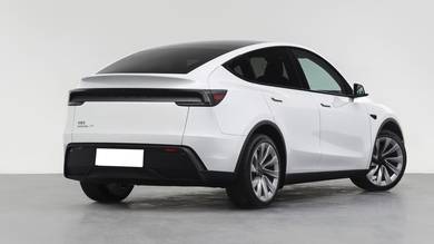 TESLA Model Y 21-24 Convert Facelift 2025 bodykit
