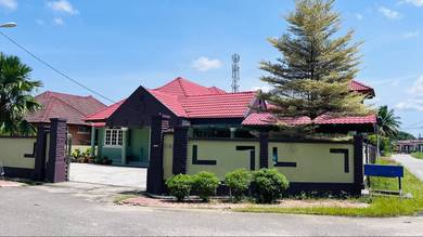 Bungalow House For Sale in Pasir Puteh,KTN