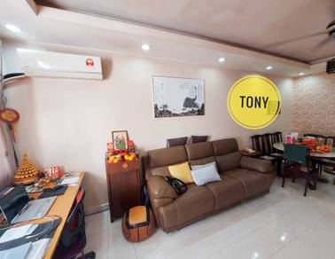 Condominium For Sale in Asia Heights