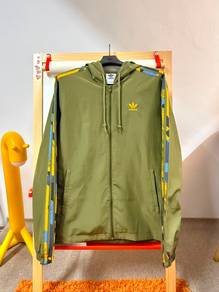 pre loved adidas sweater