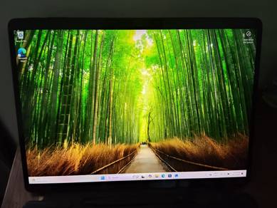 Windows Surface Pro 9 i7 12th Gen 16/256