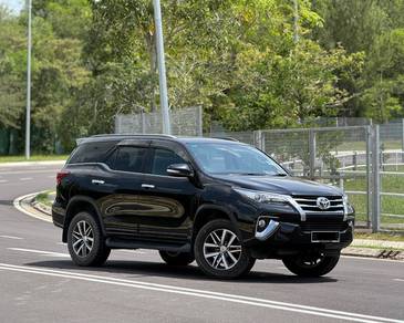 Toyota Fortuner SRZ 4X4 in Johor Bahru, JHR
