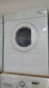 Mesin Kering Electroux Baju Machine Recond Drying