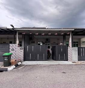 1-storey Terraced House For Sale in Lunas,KDH