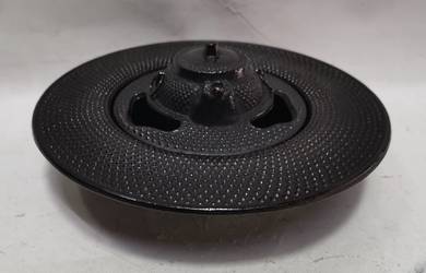 vintage japanese nanbu tekki cast iron round incen