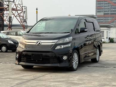 2012 Toyota Vellfire Z