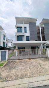 Semi-Detached House For Sale in Bangi,SGR