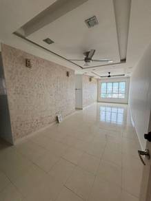 Apartment For Sale in Banjaria Court