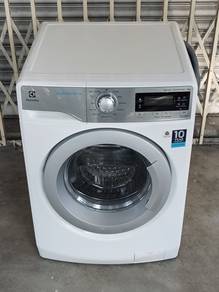 Electrolux inverter front load hot washer 10-kg