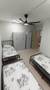 Apartment For Rent in Pusat Komersial Seksyen 7
