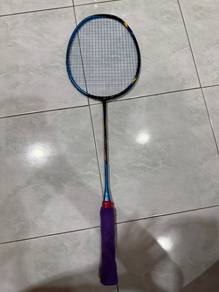 Yonex Astrox 77