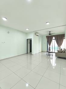 Service Residence For Rent in Marina Residence