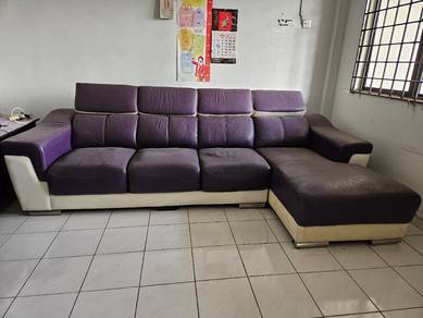 sofa kulit 6 kaki masih elok