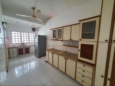 2-storey Terraced House For Sale in Seri Kembangan,SGR